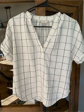A NEW DAY Windowpane Split-Neck Top